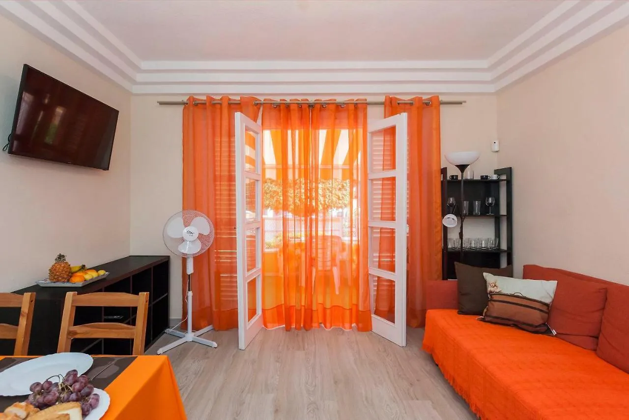Cozy Apartment Orlando Costa Adeje  Spagna